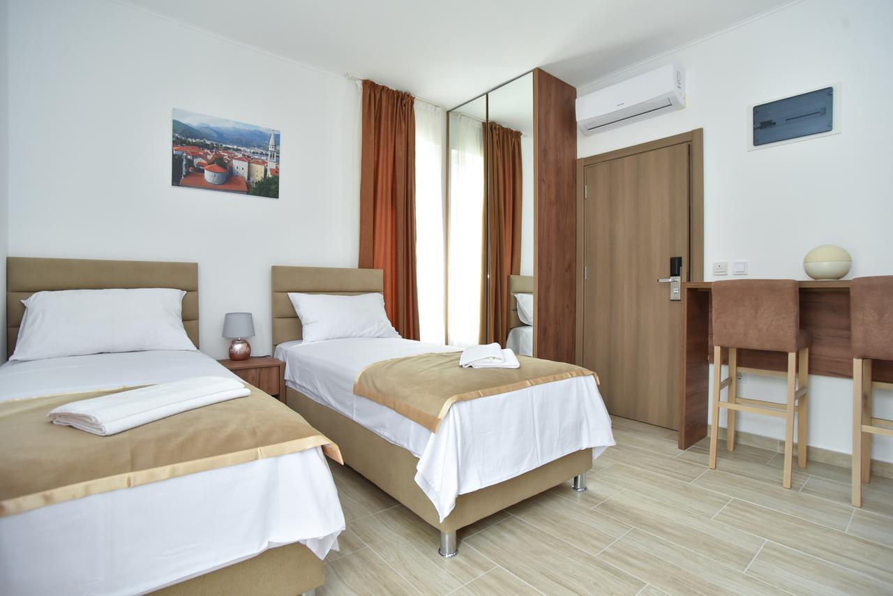 Apartment L Palace 布德瓦 外观 照片