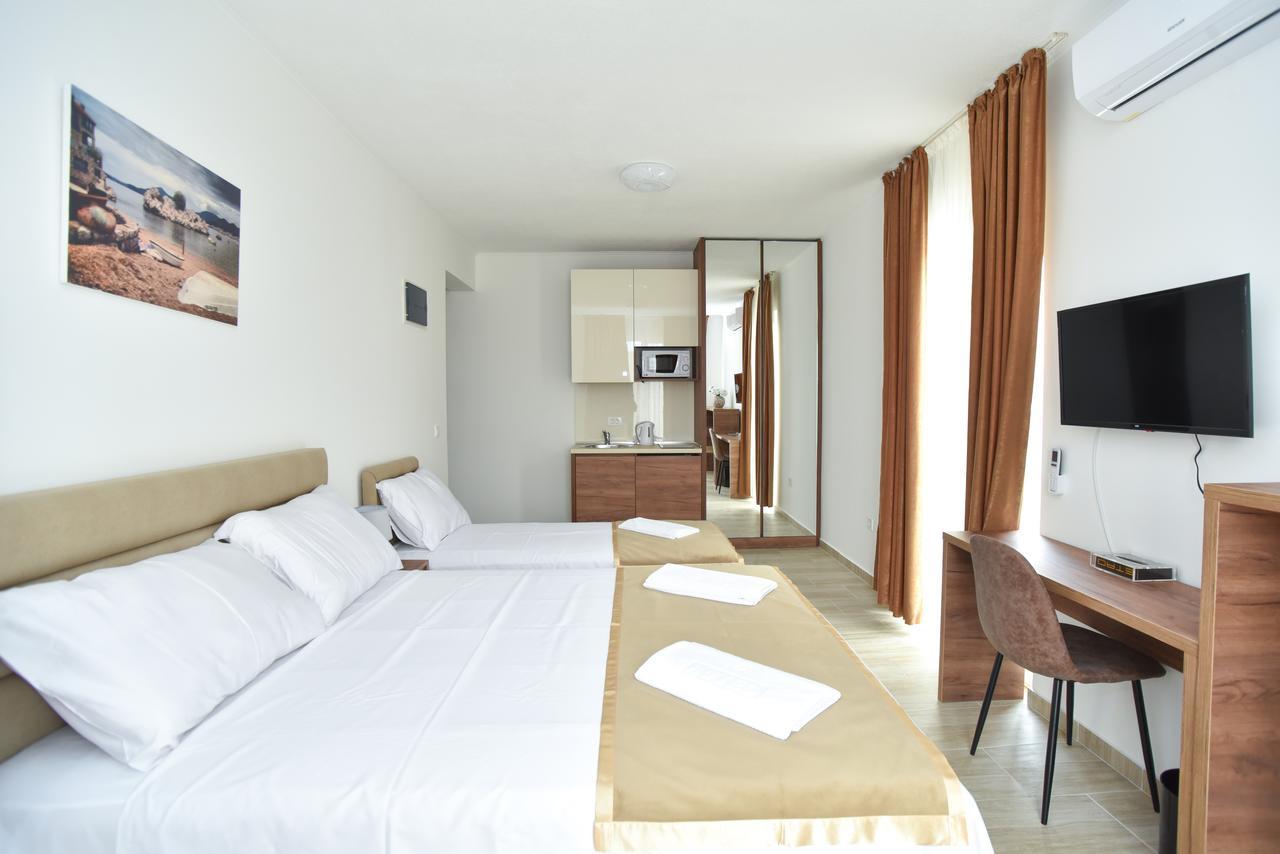 Apartment L Palace 布德瓦 外观 照片