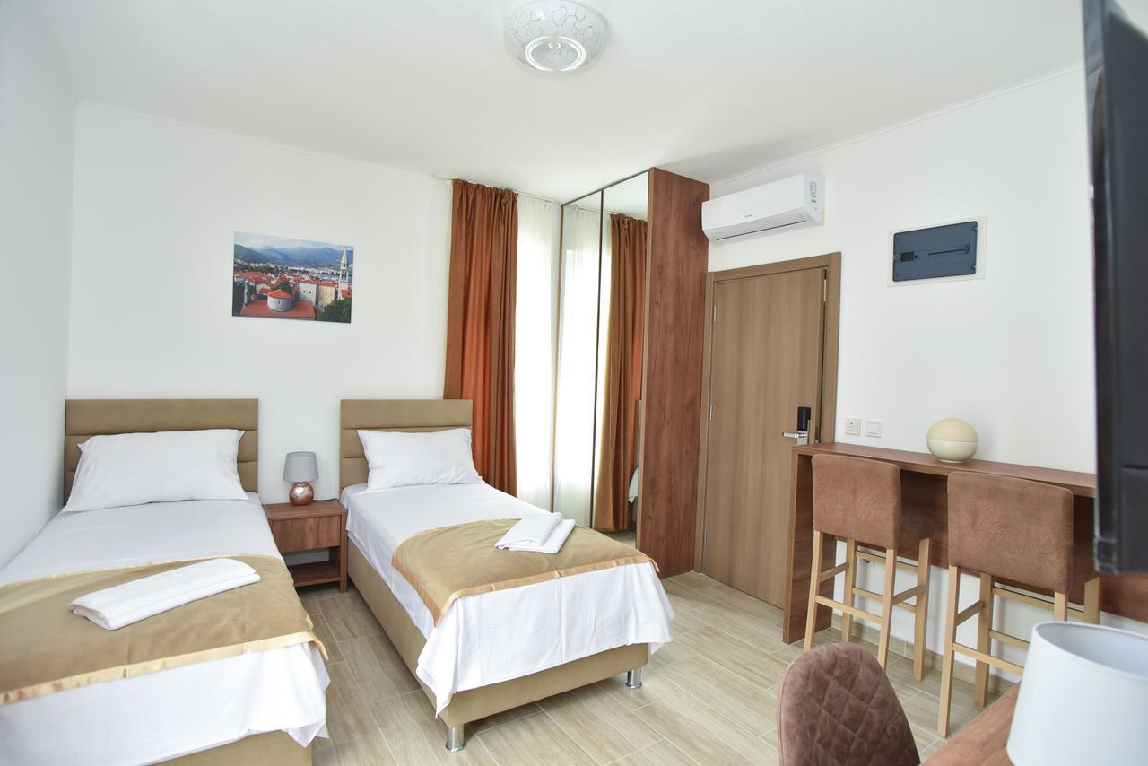 Apartment L Palace 布德瓦 外观 照片