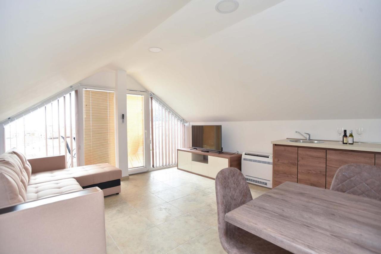 Apartment L Palace 布德瓦 外观 照片
