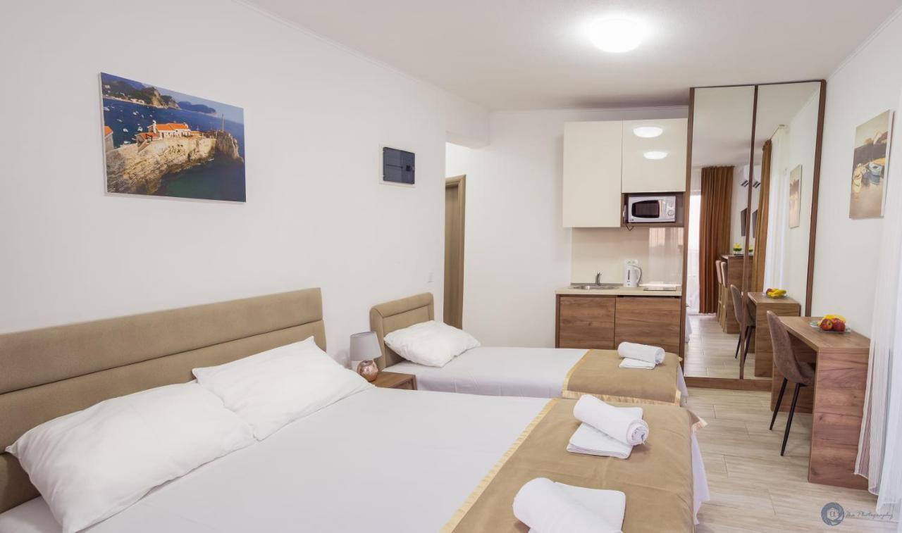 Apartment L Palace 布德瓦 外观 照片