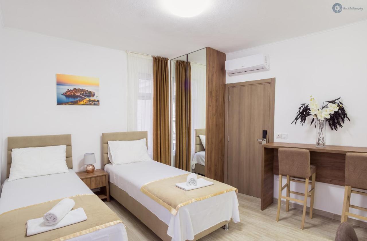 Apartment L Palace 布德瓦 外观 照片